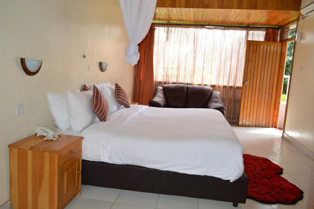 Golf Hotel Kakamega 외부 사진